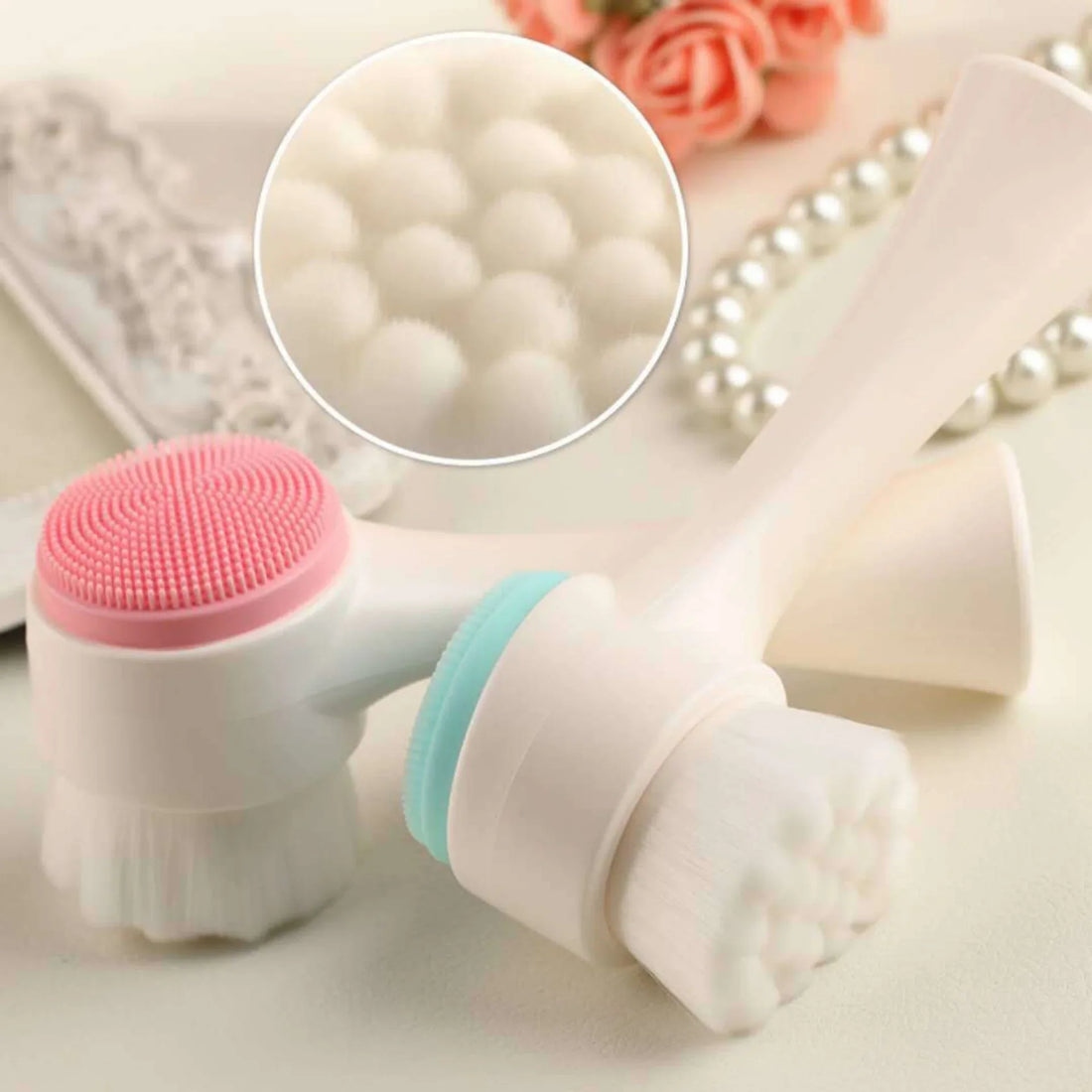 Silica Gel Facial Brush